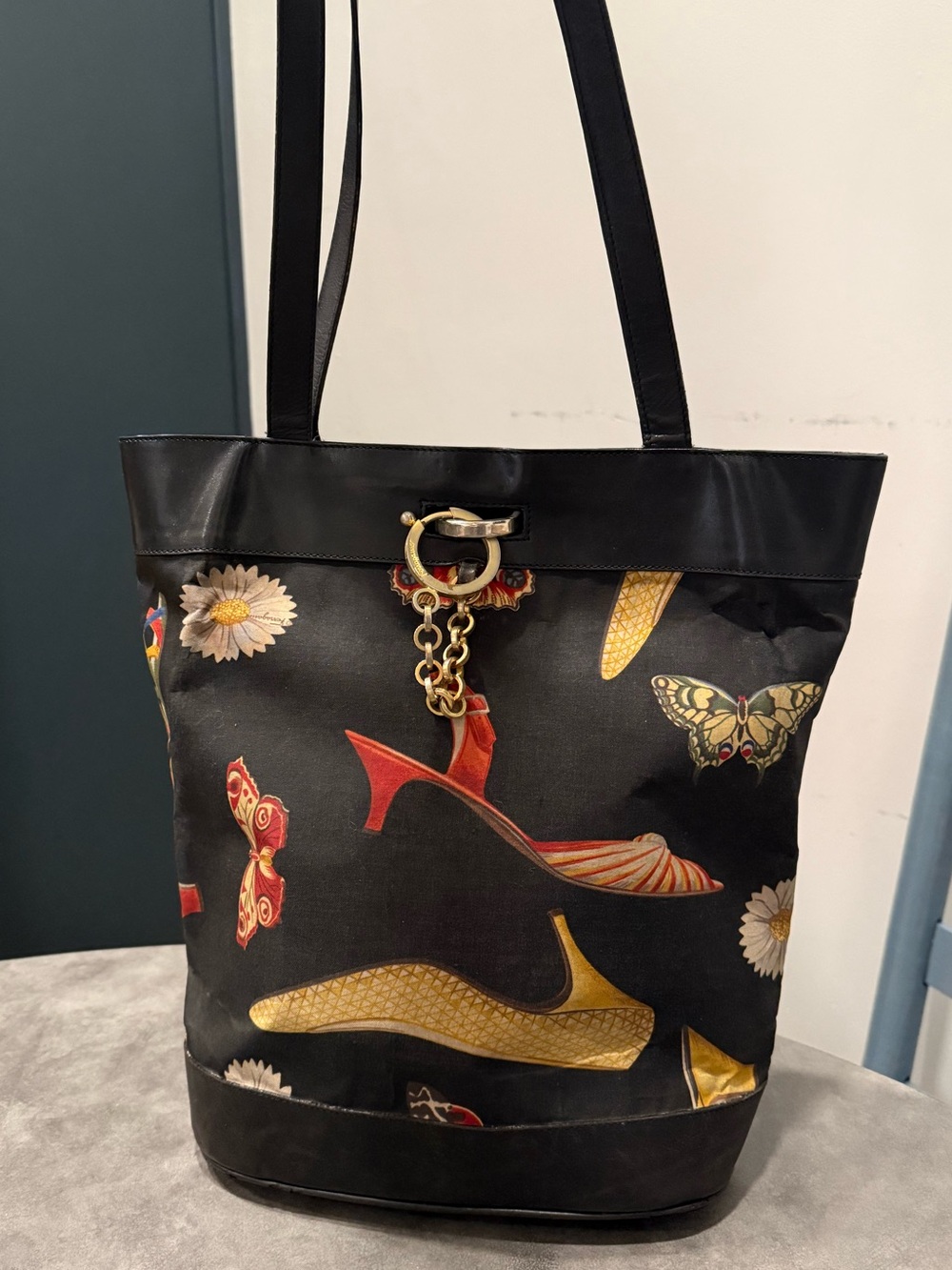 Salvatore Ferragamo Tote with Multicolor Shoe & Butterfly Print - Picture 14 of 14